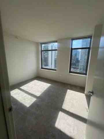 349 N Jefferson St - Photo 7 of 12