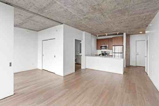 1409 S Wabash Ave - Photo 2 of 7