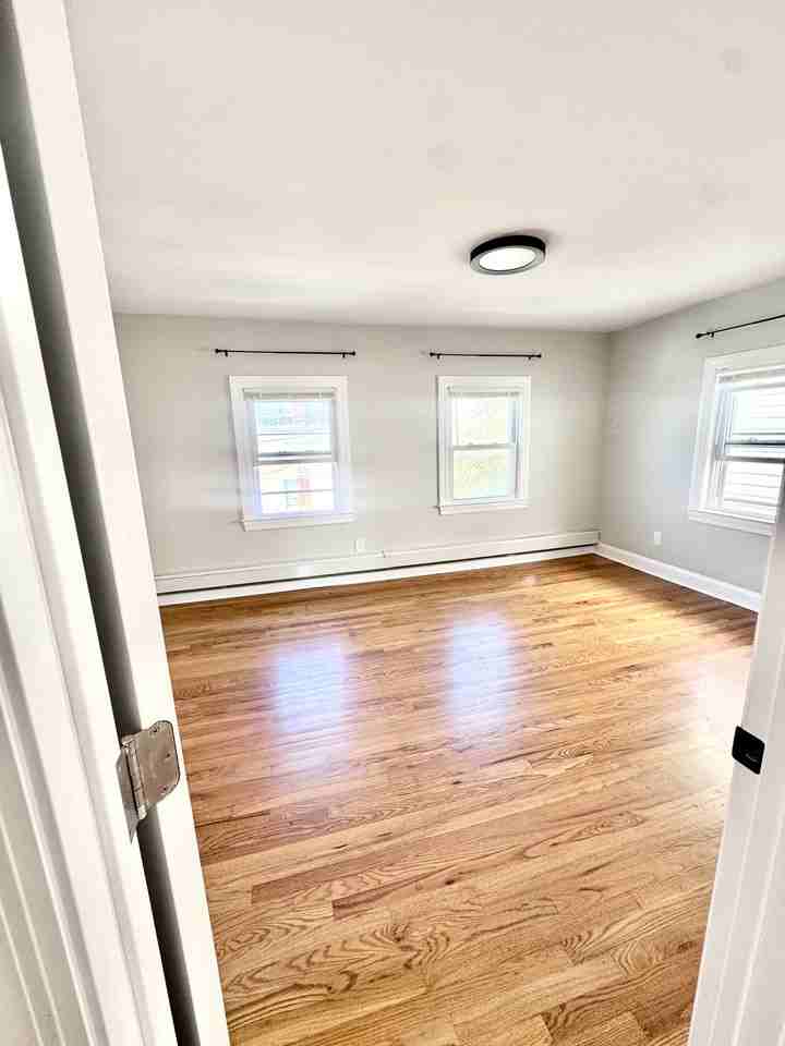 196 Mcwhorter St #2 - Photo 6 of 16
