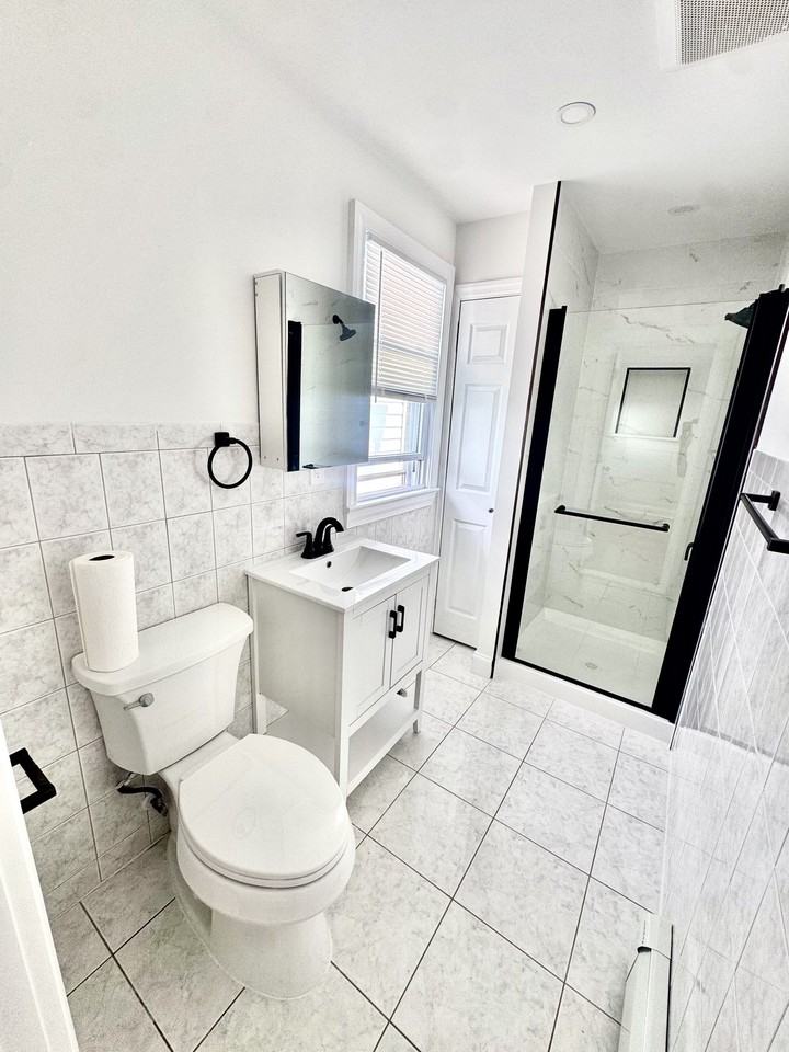 196 Mcwhorter St #2 - Photo 7 of 16