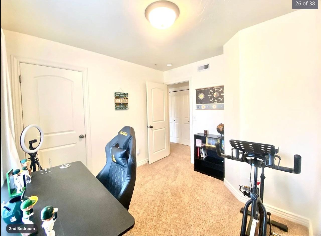 425 Sw #203 - Photo 5 of 20
