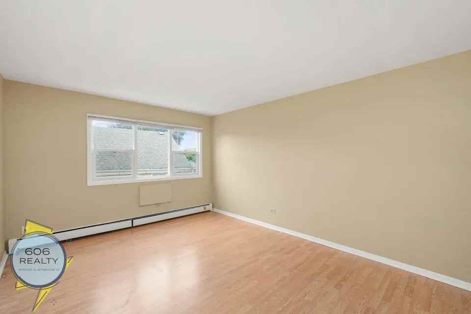 1213 N 34th Ave - Photo 3 of 10