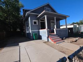 featured image of 411 E 7th St