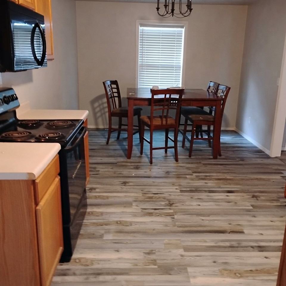 513 W Chestnut Rd - Photo 6 of 11