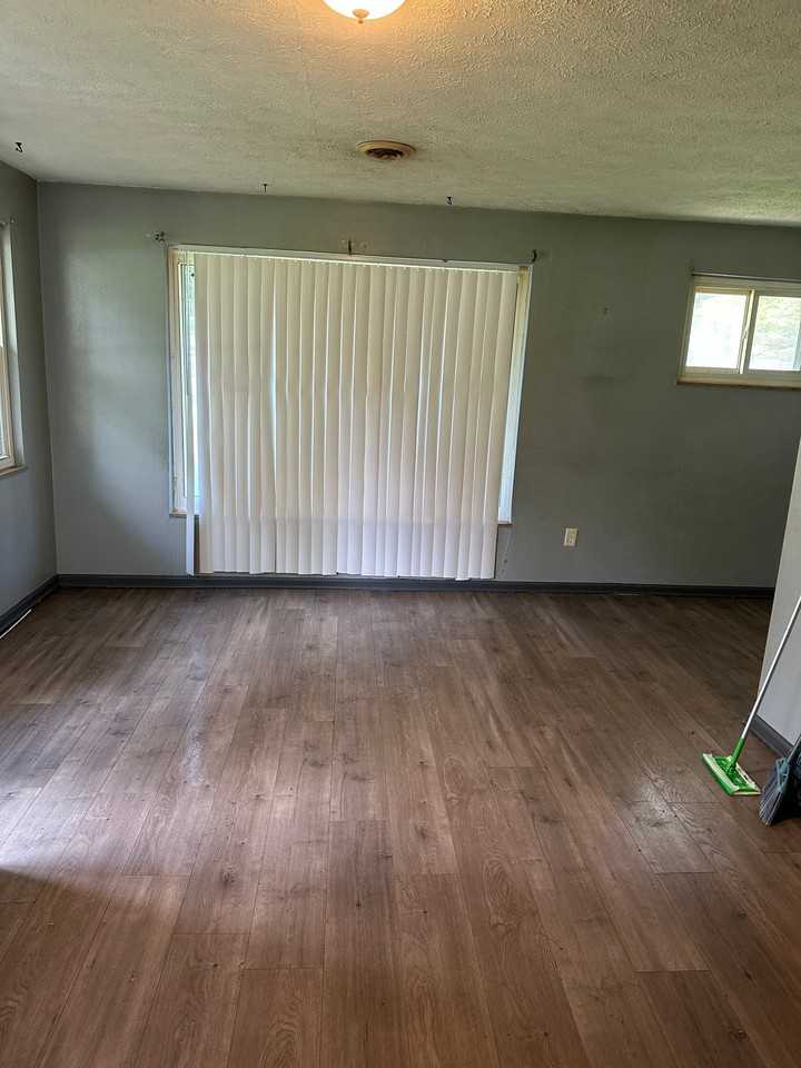 623 Bonnycastle Ave - Photo 4 of 10
