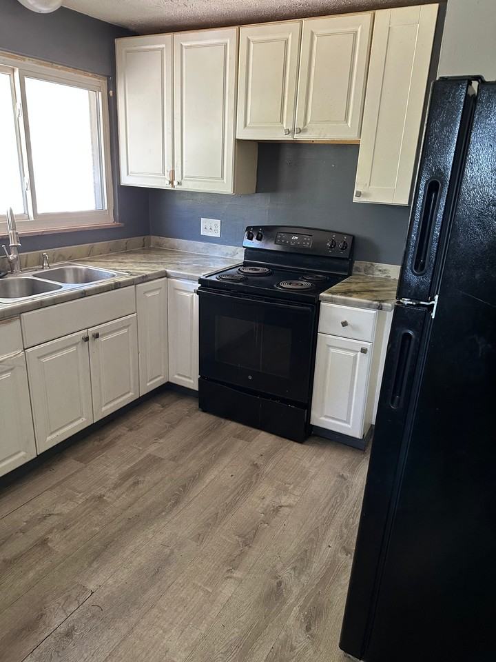 623 Bonnycastle Ave - Photo 5 of 10