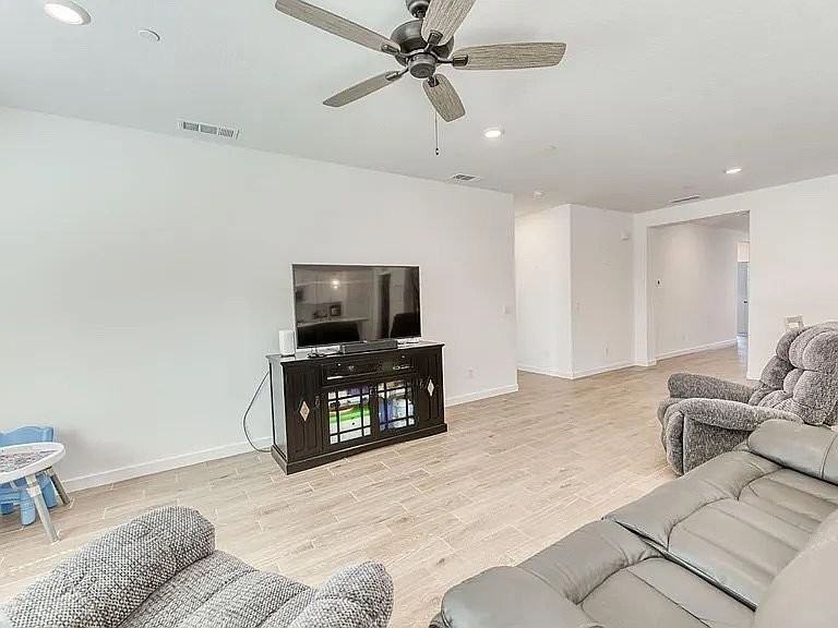 1762 N Aster Lake Rd - Photo 6 of 15