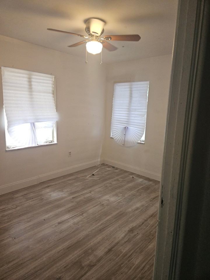 1612 S Eustis St - Photo 7 of 11