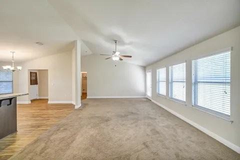 432 Triton St - Photo 6 of 20