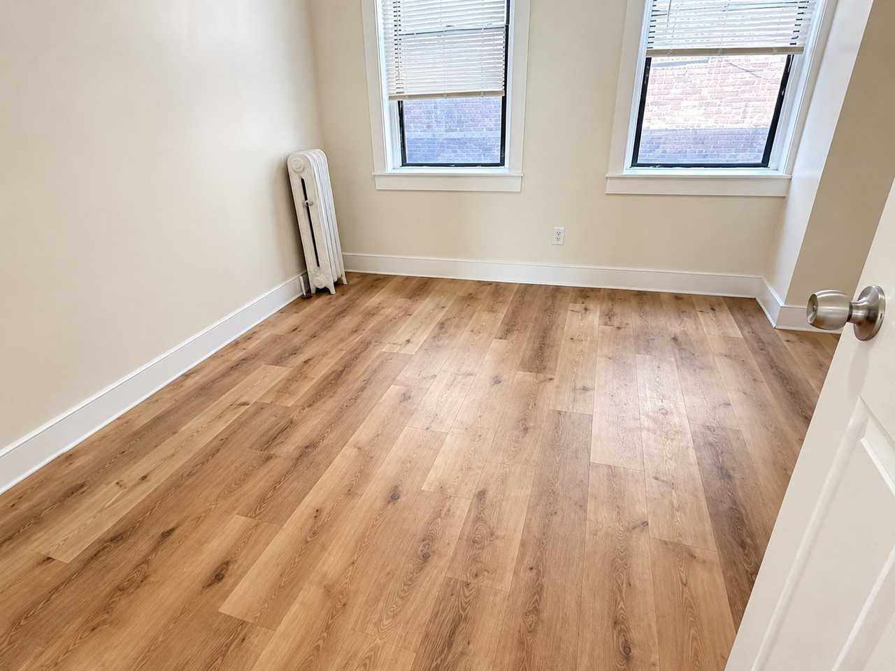 212 60th St #1 - Photo 4 of 6