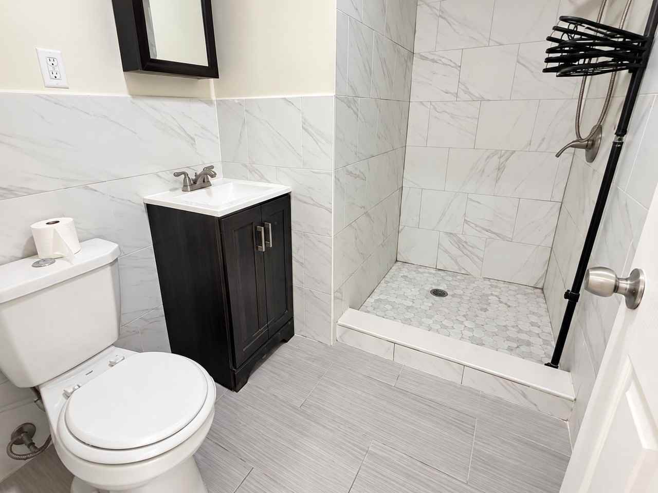 212 60th St #1 - Photo 6 of 6