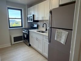 featured image of 117 Washington St #8J