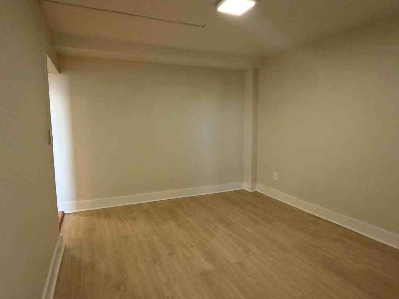 117 Washington St #8J - Photo 3 of 13