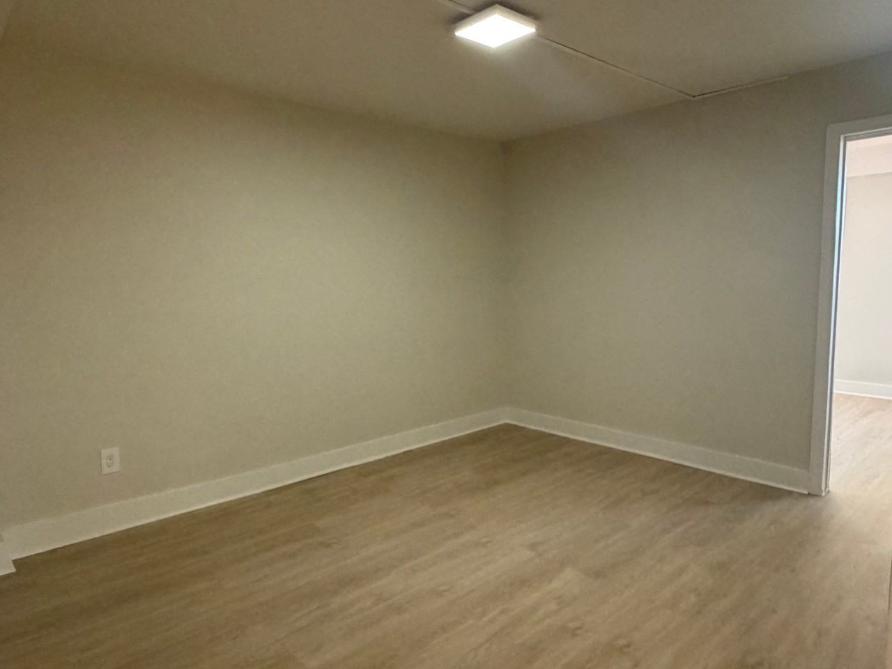 117 Washington St #8J - Photo 6 of 13