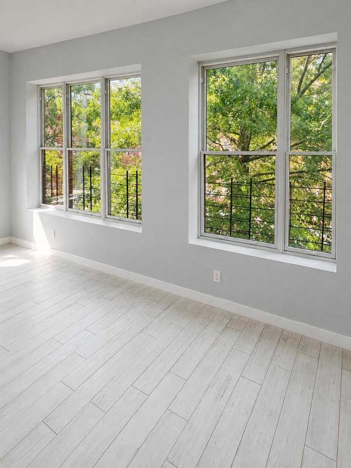560 Riverdale Ave #2R - Photo 2 of 9