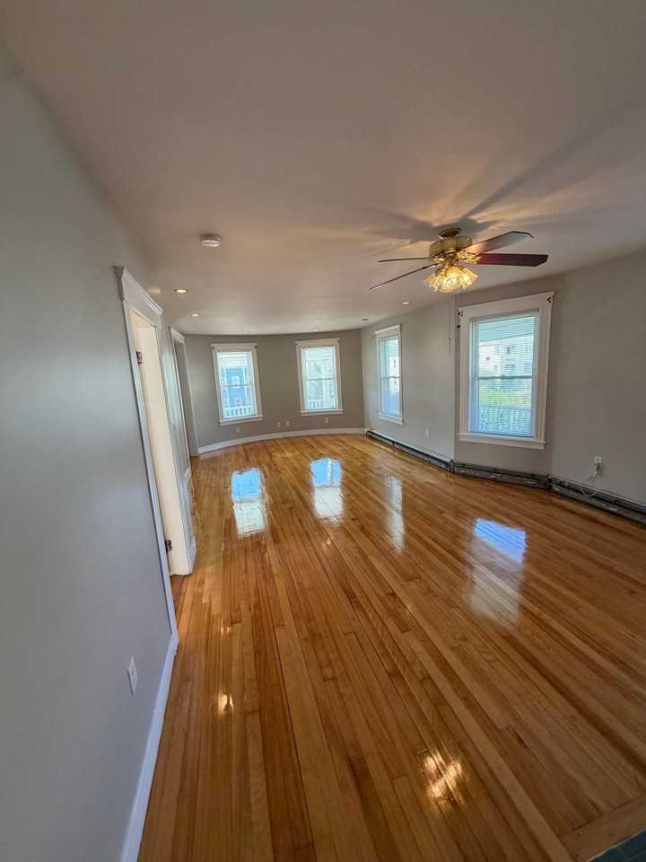 69 Hamilton St #1 - Photo 3 of 14