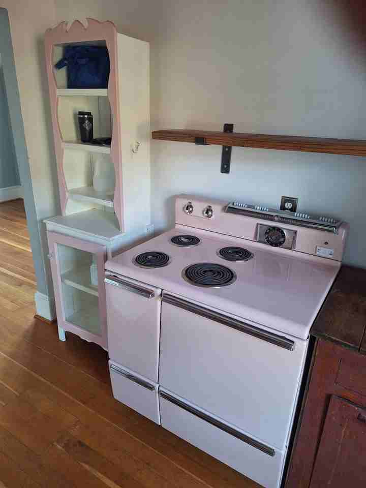432 Ne Dekum St #B - Photo 5 of 11