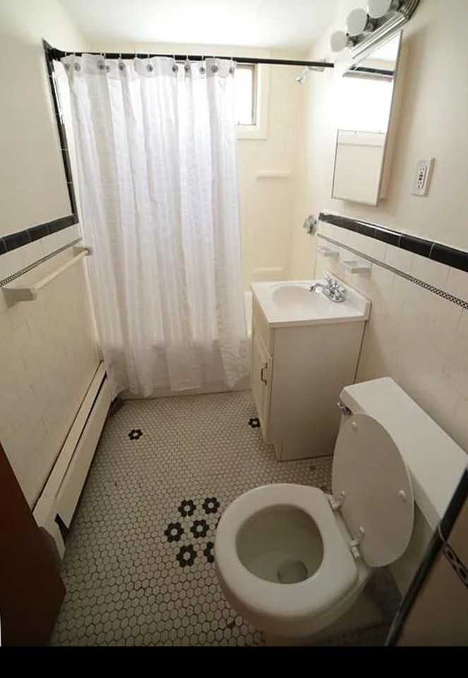 7 Seagrave Rd #1 - Photo 2 of 5