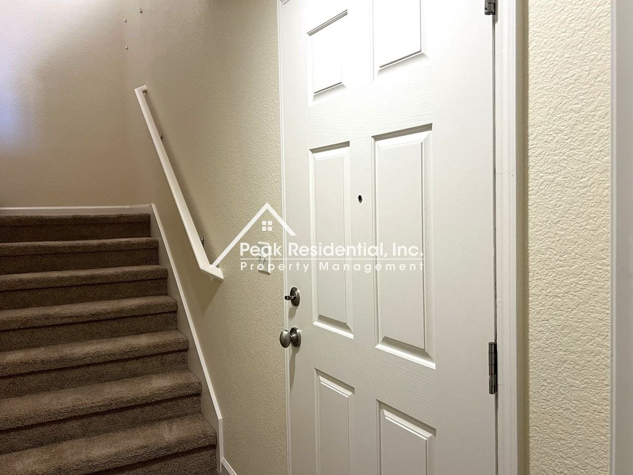 3301 N Park Dr #2613 - Photo 4 of 34