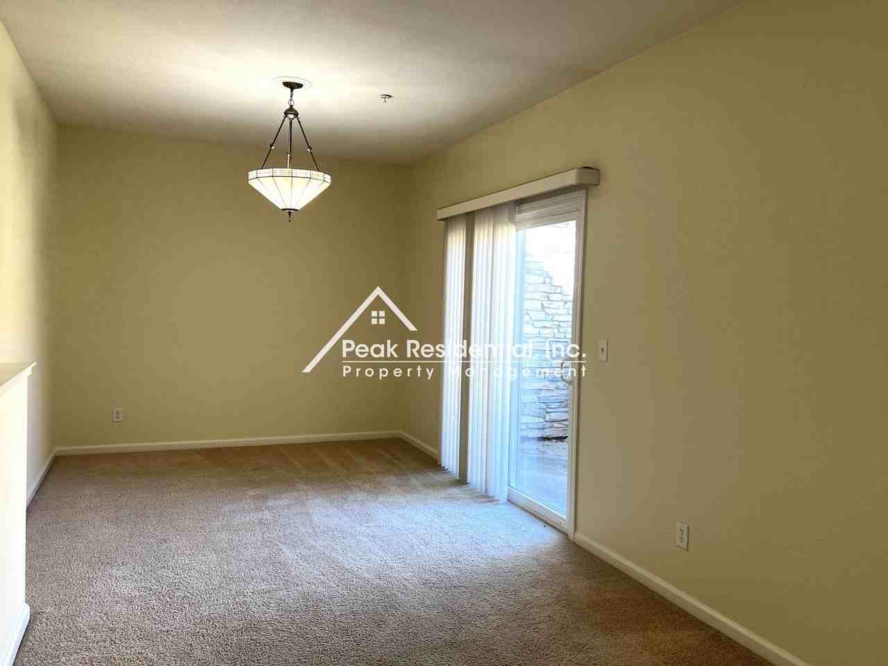 3301 N Park Dr #2613 - Photo 6 of 34