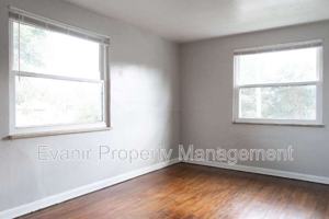 featured image of 113 Niagara Ave #4
