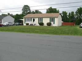 featured image of 706 S Kalmia Ave