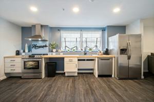 featured image of 3527 Vienna St #1