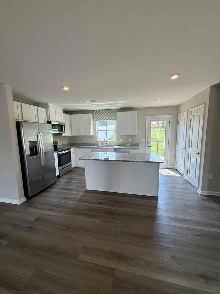 2010 Evanston Drive - Photo 2 of 19