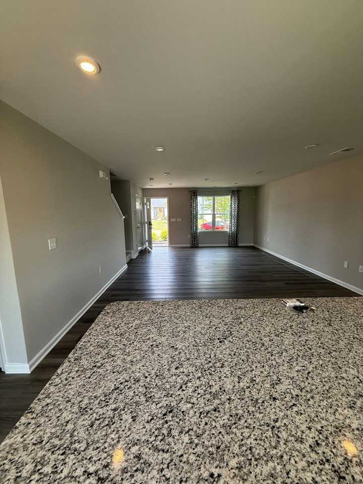 2010 Evanston Drive - Photo 6 of 19