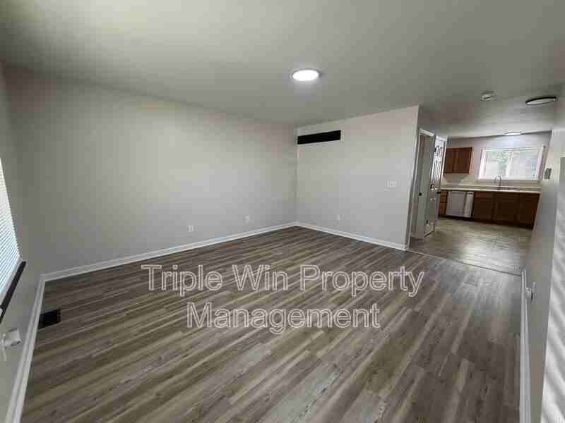 226 Diekamp Ln - Photo 6 of 35