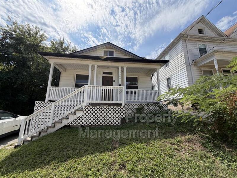 7790 Folk Ave - Photo 2 of 26