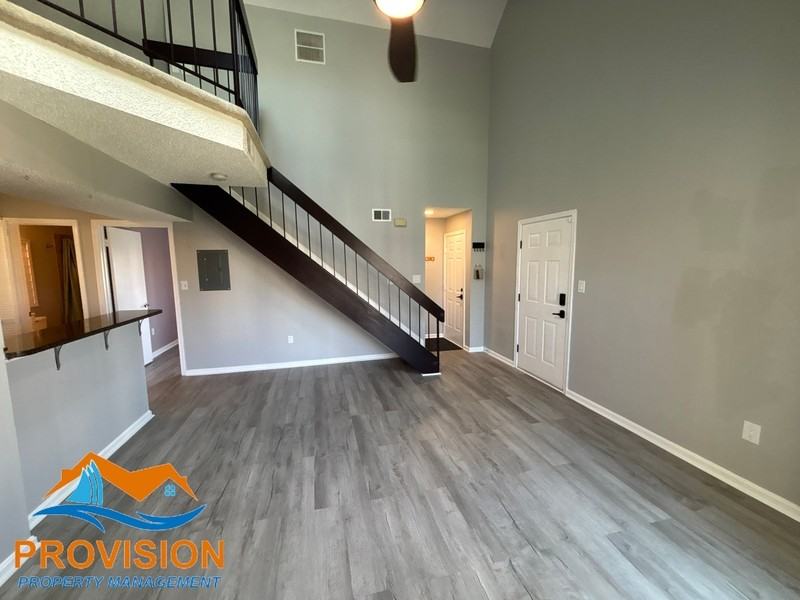 14009 Briston St #C - Photo 6 of 15
