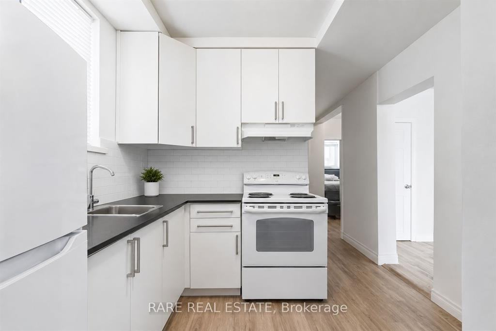 352 Hopewell Avenue #1 - Photo 5 of 7