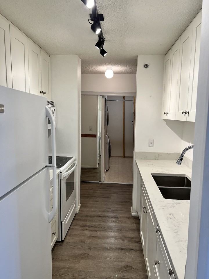 115 Elk Run Blvd - Photo 6 of 32