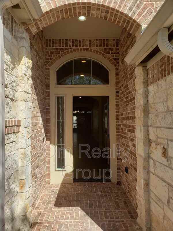 5927 Bristol Path Ln - Photo 4 of 27