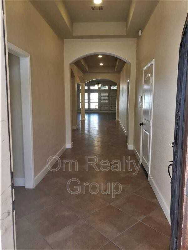 5927 Bristol Path Ln - Photo 5 of 27