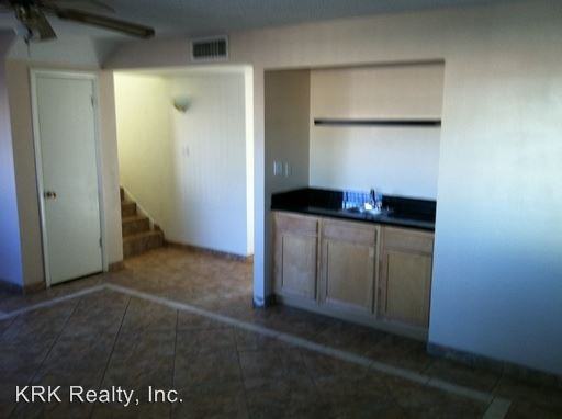 4716 S Dorsey Ln - Photo 2 of 22