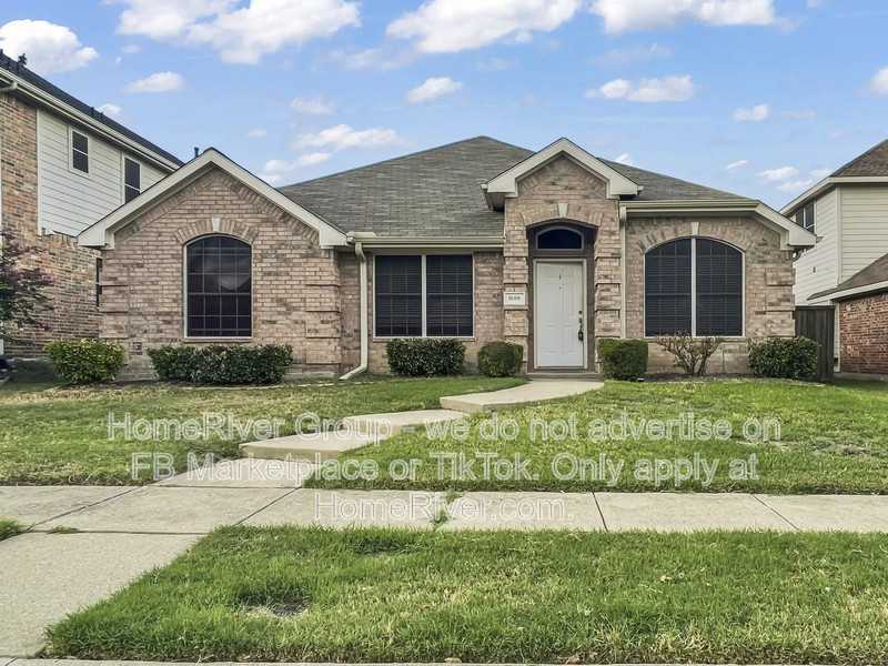 1609 Mapleleaf Fall Dr