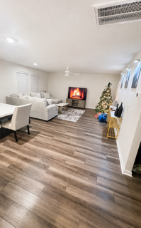 405 Hardwick Dr #NA - Photo 3 of 8