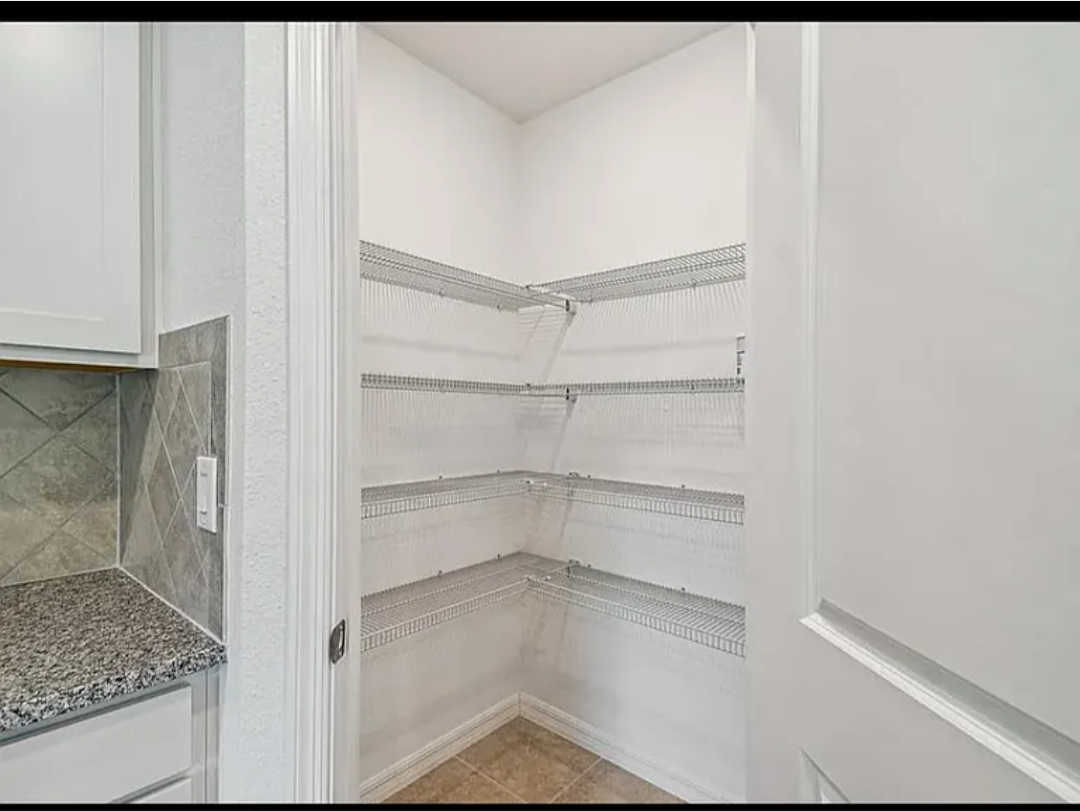 3819 Capri Coast Dr #NA - Photo 5 of 23
