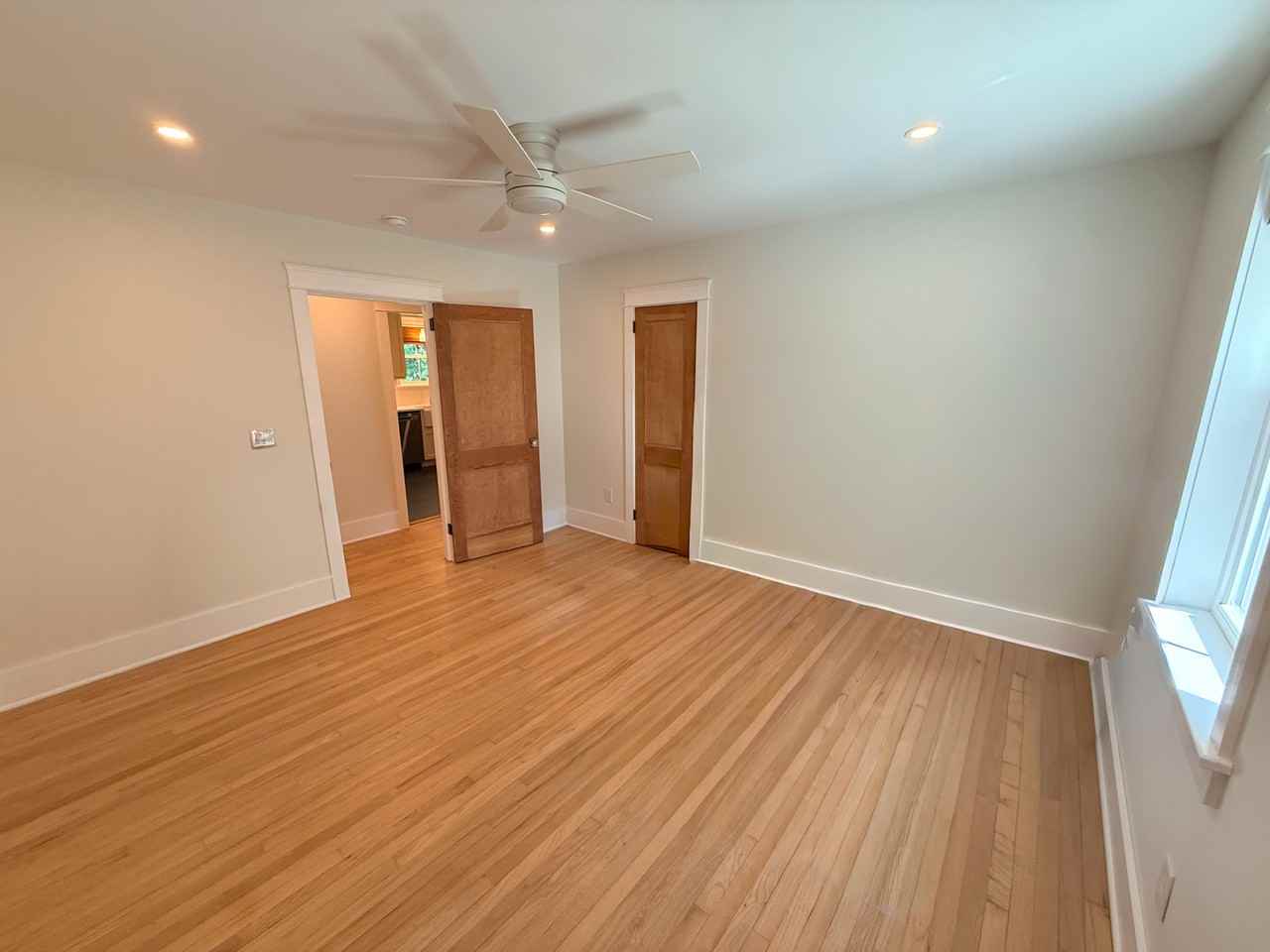 2079 Saint Lukes Dr Apt A #NA - Photo 7 of 9