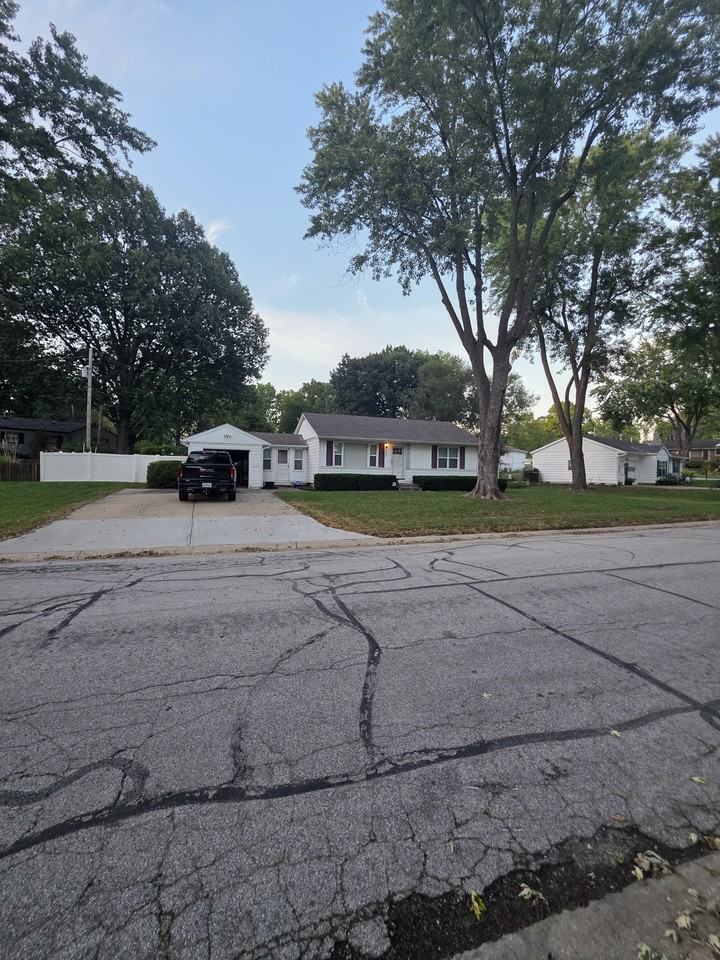 206 Sw 4th St #NA - Photo 4 of 15