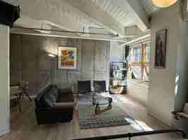 featured image of 1420 Nw Lovejoy St #211