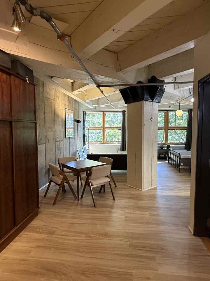 1420 Nw Lovejoy St #211 - Photo 2 of 20