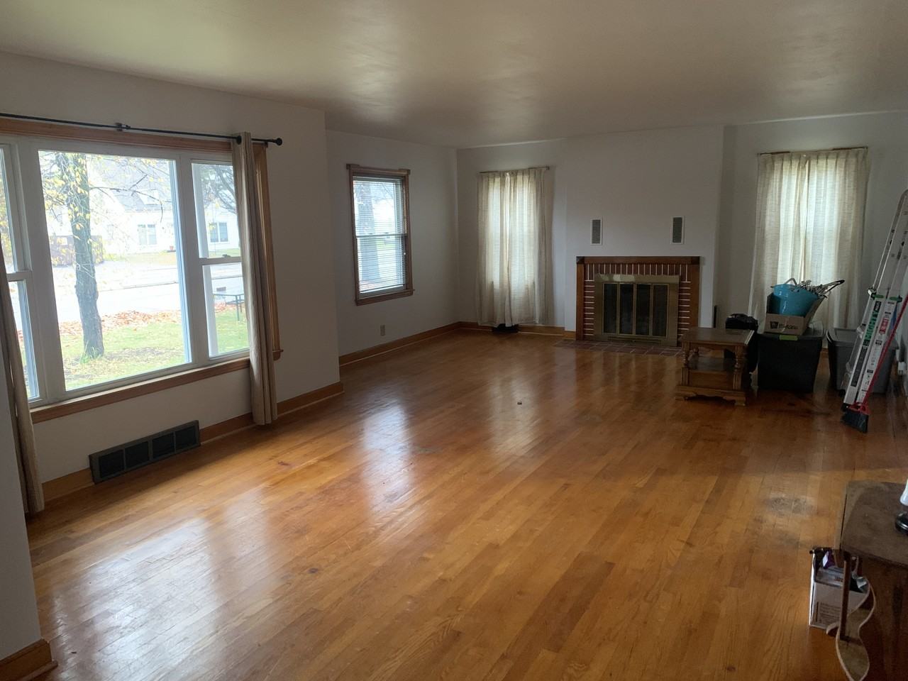 1215 Grand Ave #NA - Photo 6 of 8