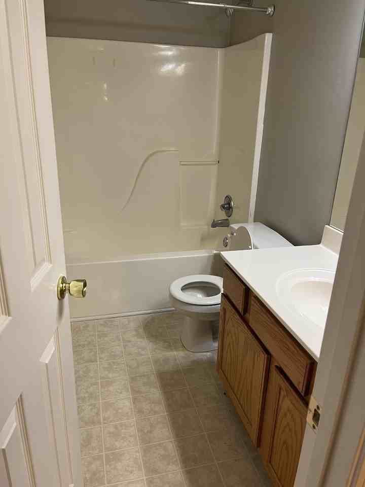 1305 Cedar Shoals Dr #100 - Photo 6 of 15
