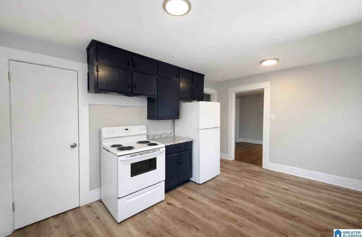 4166 51st Ave N #NA - Photo 4 of 10