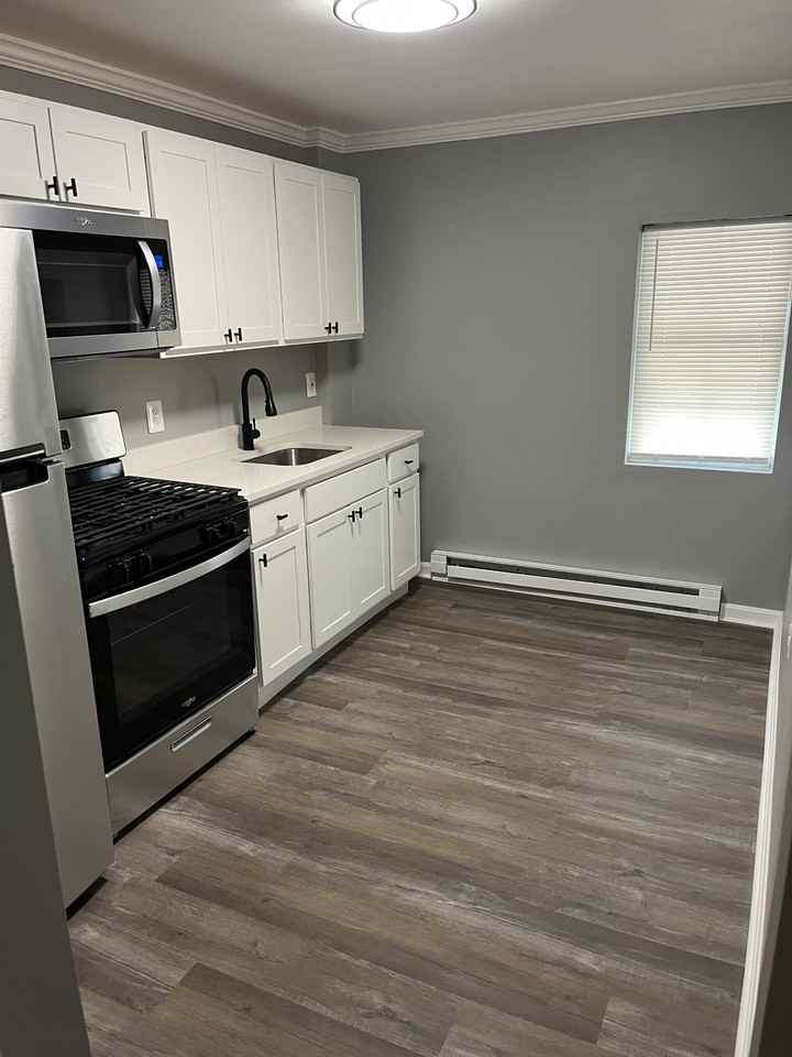 3017 E Federal St #2ndFL - Photo 4 of 8