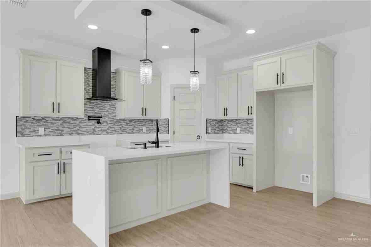 5928 N Rayo Del Sol St #NA - Photo 2 of 6