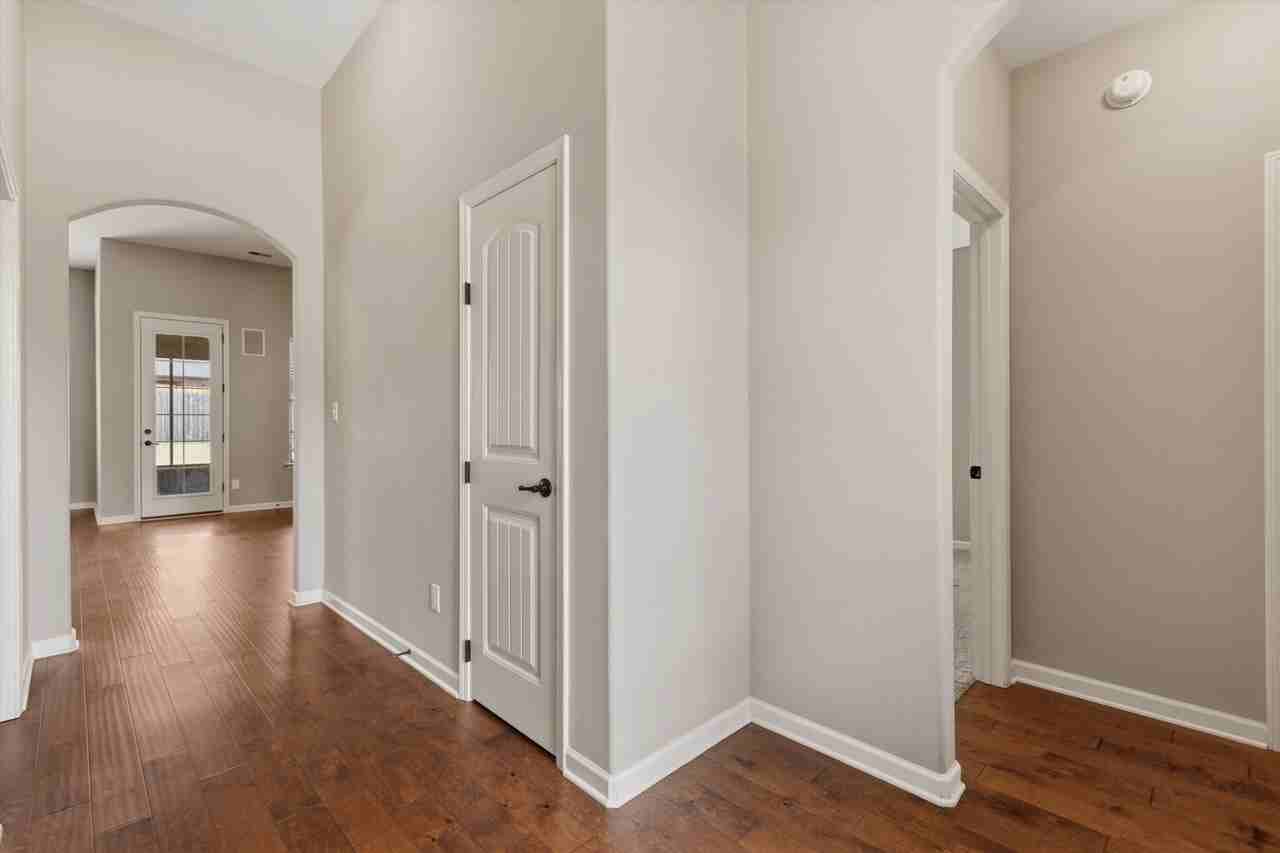 215 Dogwood Spring Dr #NA - Photo 5 of 20